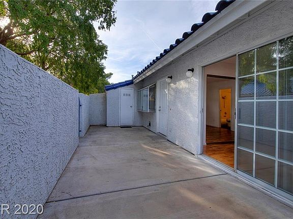 5th image of 2121 Willowbury Dr Unit D