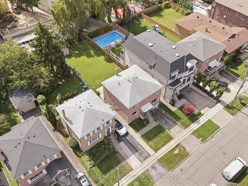 1st image of 147 Viewmount Ave