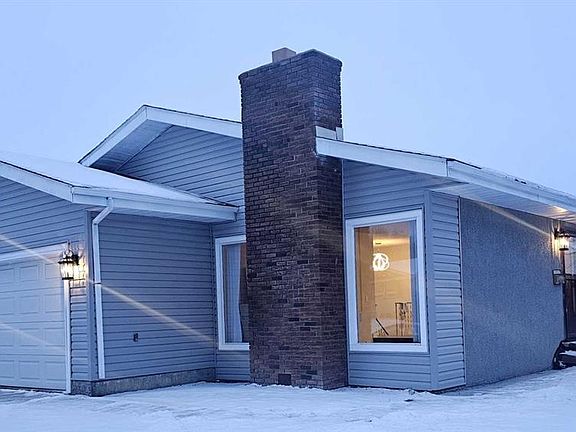 3rd image of 112 E Barrett Dr