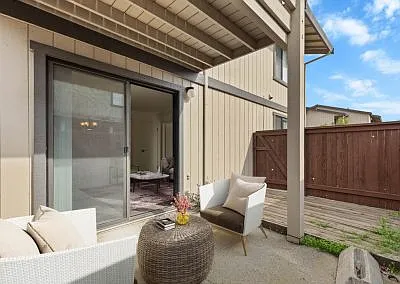 Almondwood Apartments — Photo 15