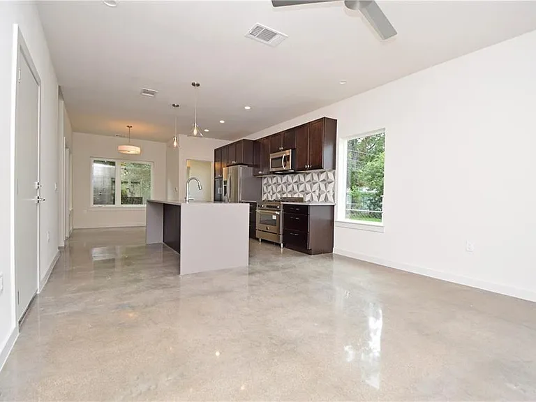 5405 Sunshine Dr #2 — Photo 11