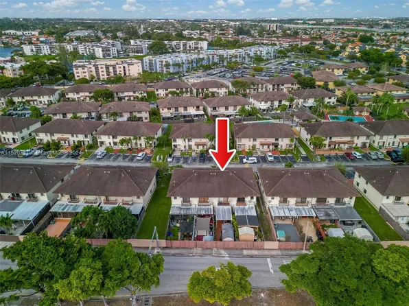 12238 SW 17th Ln APT 103-R, Miami, FL 33175