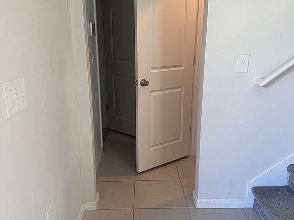 5th image of 30344 Marquette Ave