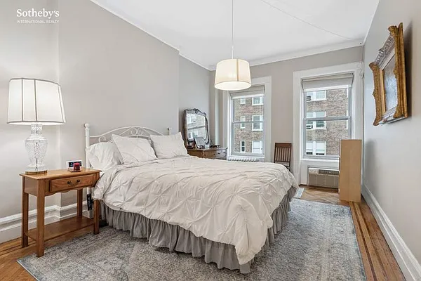 Rented by Sotheby's International Realty | media 19