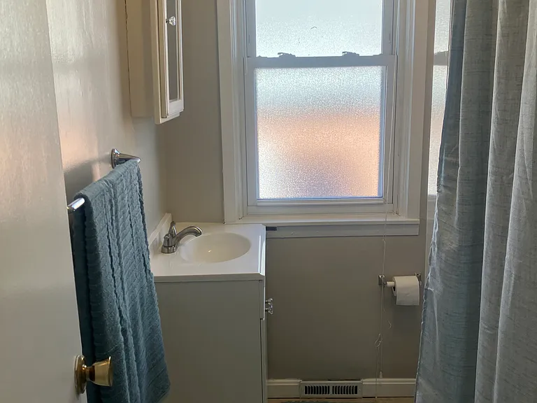 3442 Cardiff Ave — Photo 15