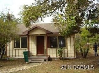 4754 Merwin Ave, De Leon Springs, FL 32130