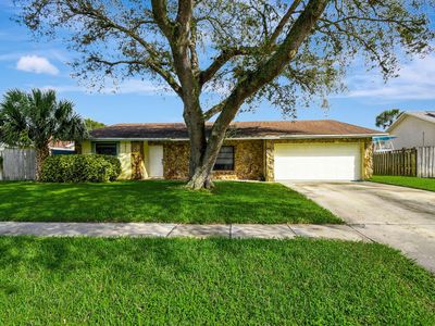5401 Guildcrest Street, Lake Worth, FL, 33463