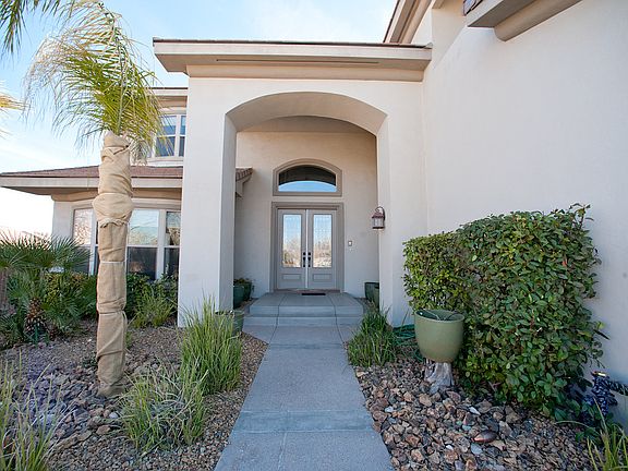 5th image of 10740 Gilespie St