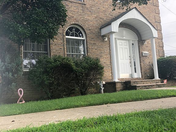 3rd image of 1000 S Railroad Ave