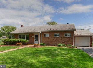 3301 Cloverfield Rd, Harrisburg, PA 17109