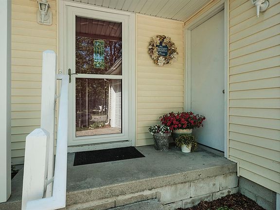 4th image of 1800 Northbrook Dr