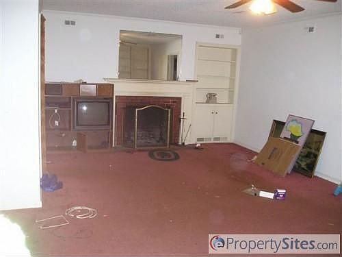 2nd image of 616 Oakdale Ave