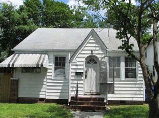 106 Aylwin Cres, Portsmouth, VA 23702