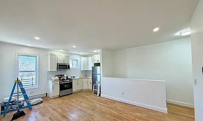 15 Fanchon Place, #2