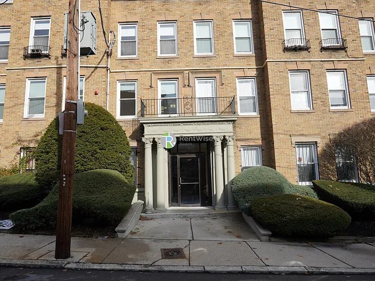 8 Vinal St #2 — Photo 8