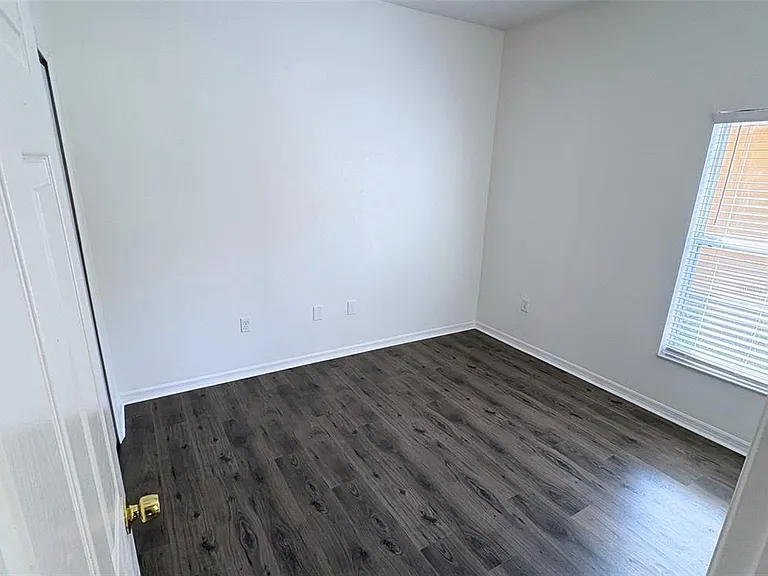 3637 Weatherfield Dr — Photo 16