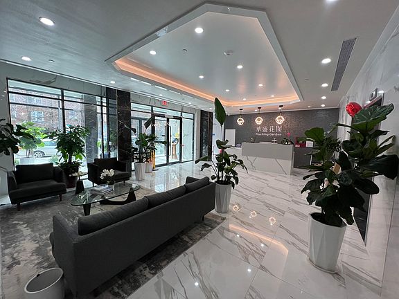 3rd image of 14427 Sanford Ave #4G