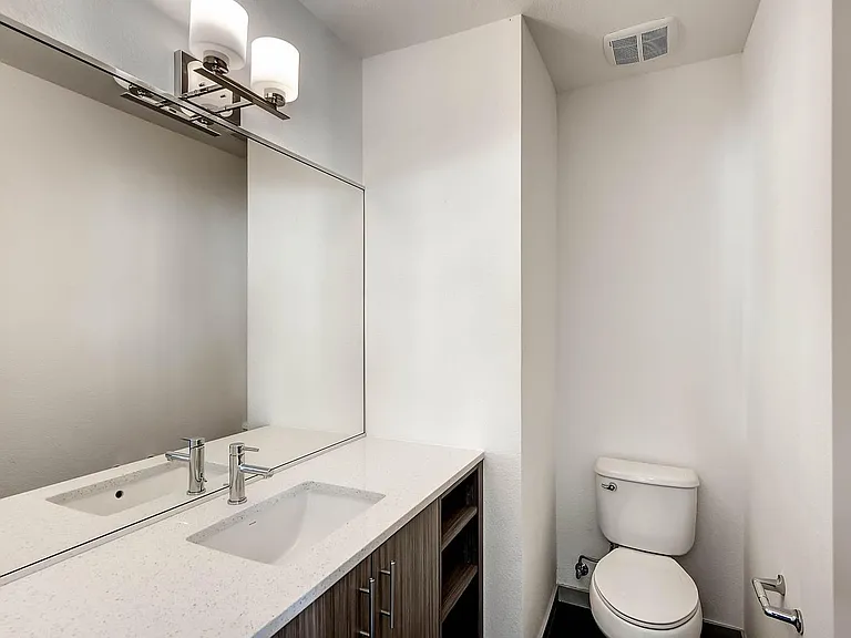 4010 Fenton Ct — Photo 5