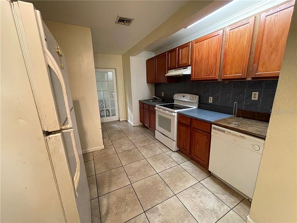 1st image of 5022 Gypsy Ln