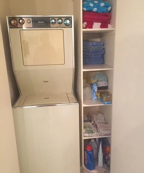 Washer and dryer works great. Also, lots of washers and dryers in the complex for large loads like multiple sheets and towels.