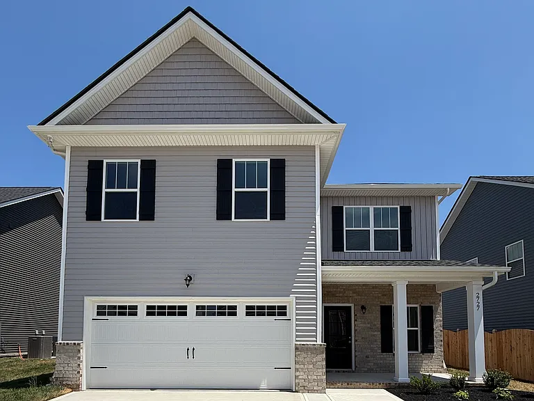 2727 Farmhouse Dr — Photo 1