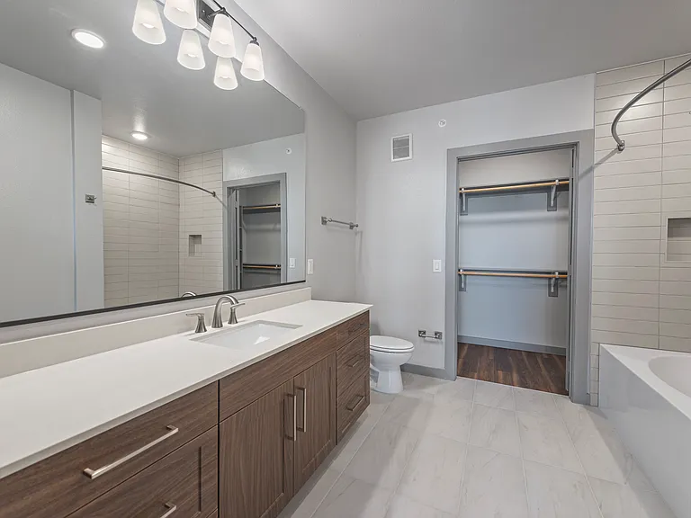 The Dawson at Berkshire — Photo 10