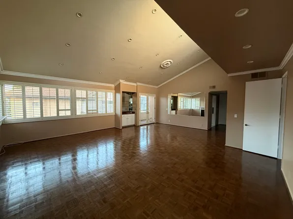 1500 Camden Ave #4, Los Angeles, CA 90025