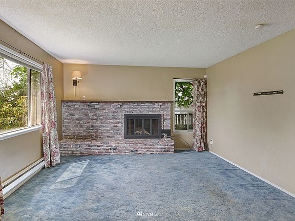 4th image of 3015 S 64th St