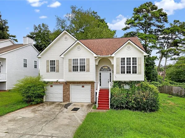 5470 Twin Lakes Dr, Atlanta, GA 30349