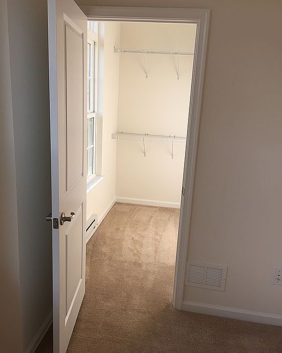 1st image of 13768 Earhart Cir