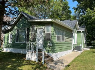 1353 E 12th St, Des Moines, IA 50316