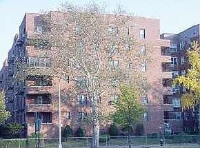 2nd image of 2727 Ocean Pkwy APT E14