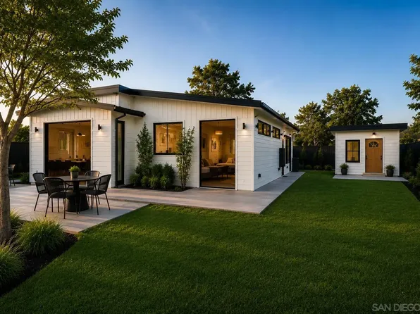 36 W Altadena Dr, Altadena, CA 91001