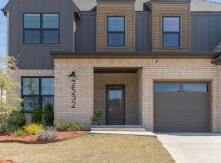 2532 Amante Ct, Edmond, OK 73034
