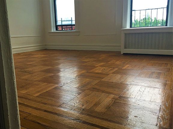 5th image of 550 Throop Ave #D4