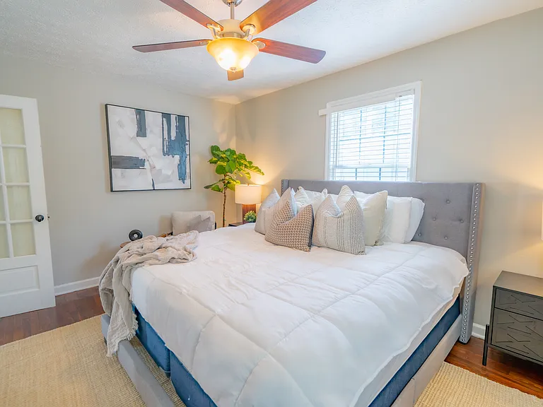 149 Walthall St SE — Photo 14