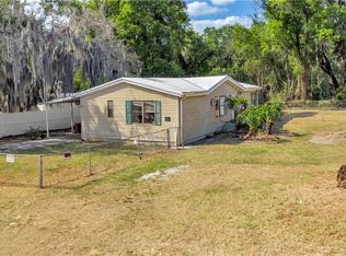 3372 Royal Oak Dr N, Mulberry, FL 33860