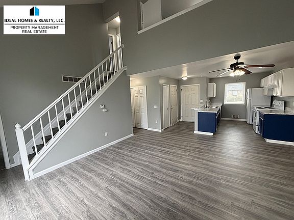 4th image of 5466 Country Hearth Ln