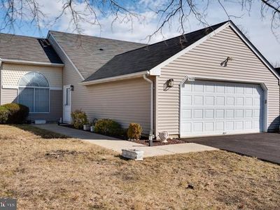 568 B Nutley Dr, Monroe Township, NJ, 08831