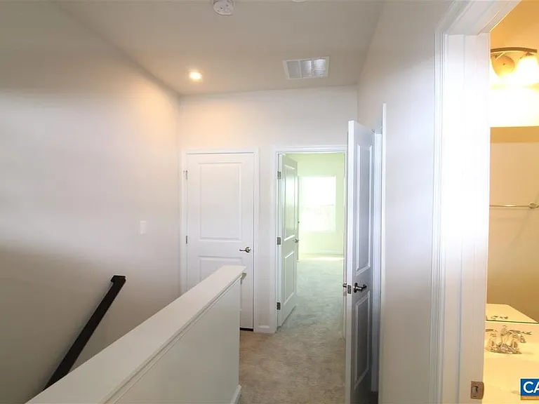 2087 Elm Tree Ct — Photo 7