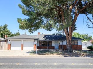 1329 E Coolidge Ave, Modesto, CA 95355