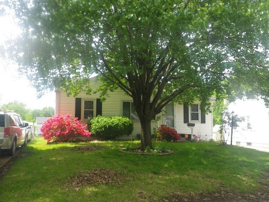 1st image of 4415 Vance Ave