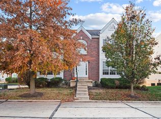 70 Timber Oaks Trl #7A, O'Fallon, MO 63368