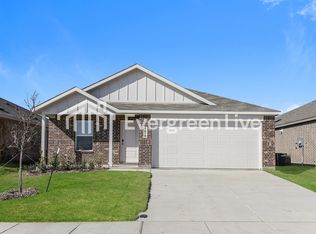 1619 Sparrow Hawk Rd, Forney, TX 75126