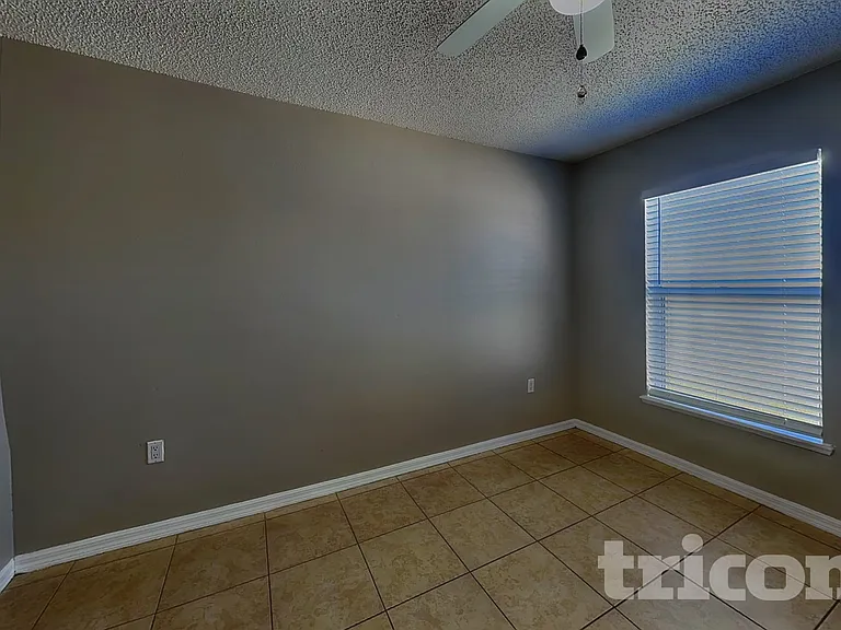 11621 Ivy Flower Loop — Photo 10