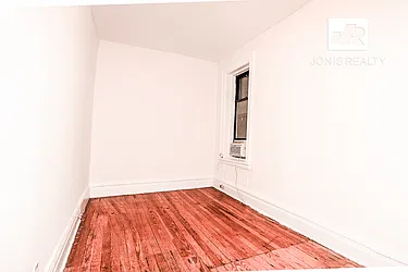 Rented by Jonis Realty