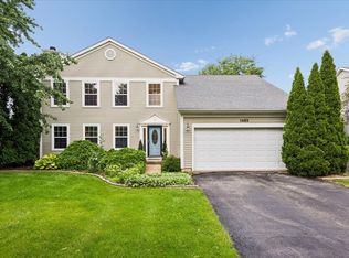 1483 Waterford Rd, North Aurora, IL 60542