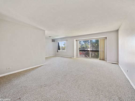 5th image of 2920 Roberts Dr APT 6
