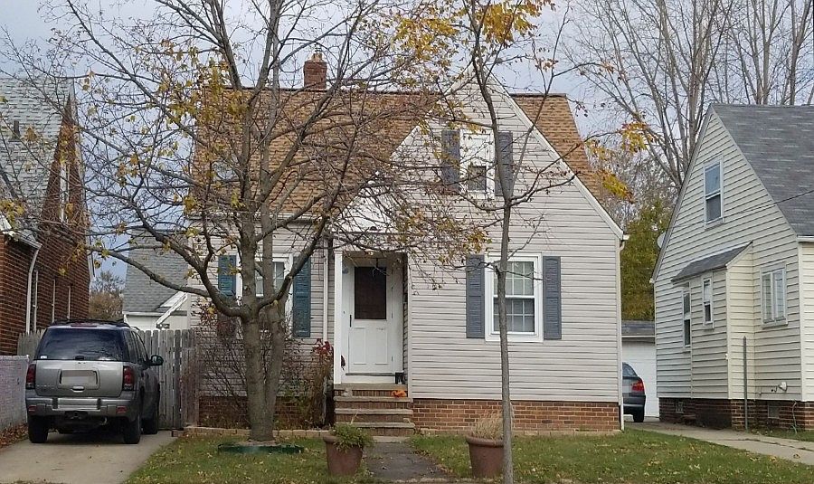 1st image of 17508 Puritas Ave
