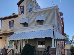 3326 Ridgeway St, Laureldale, PA 19605